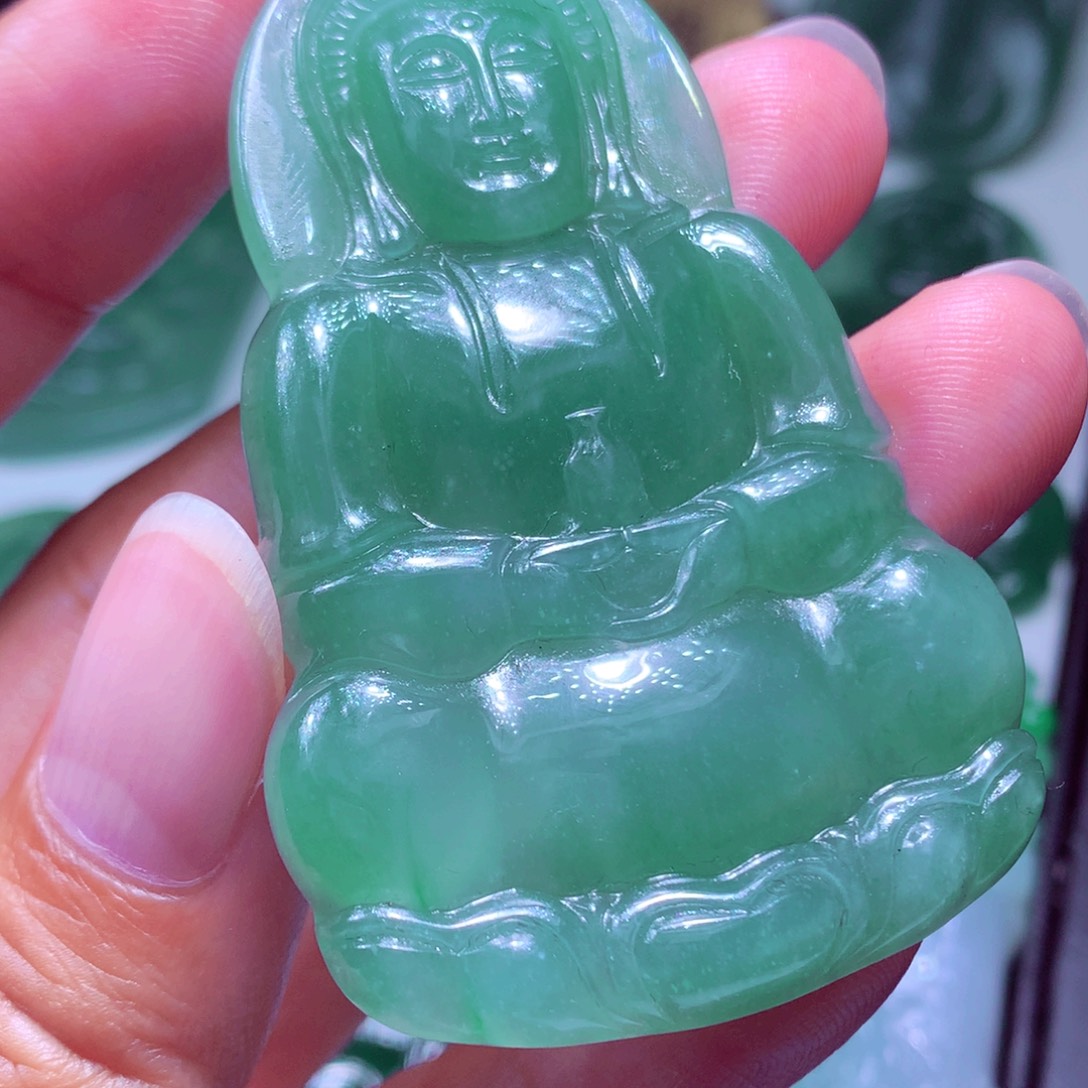 旷****定制翡翠未镶嵌天然