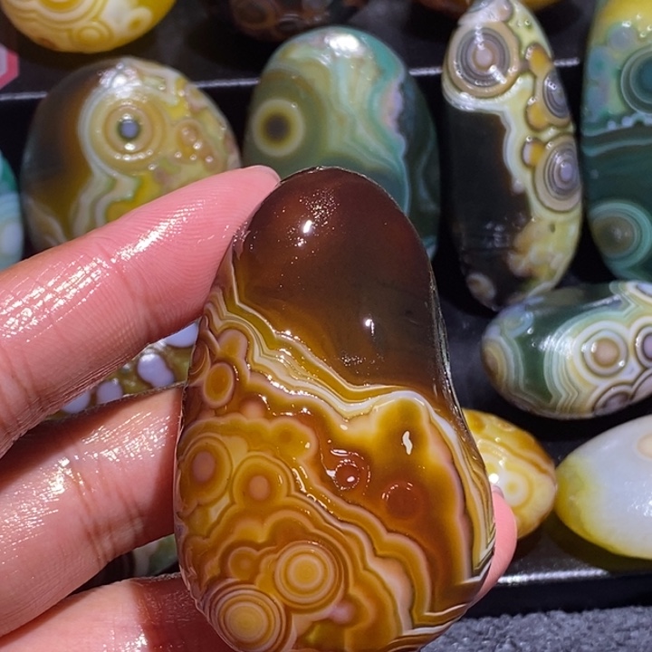 玛瑙/玉髓未镶嵌珠宝奇石13