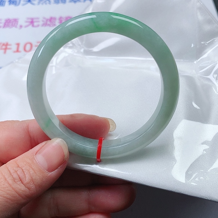 翡翠手镯未镶嵌翡翠036