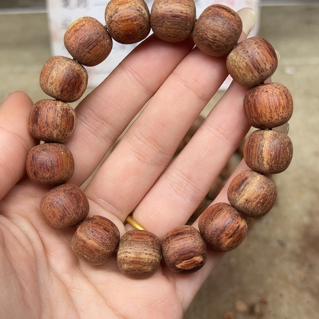 藤类降真香1314老型东枝淳化白油