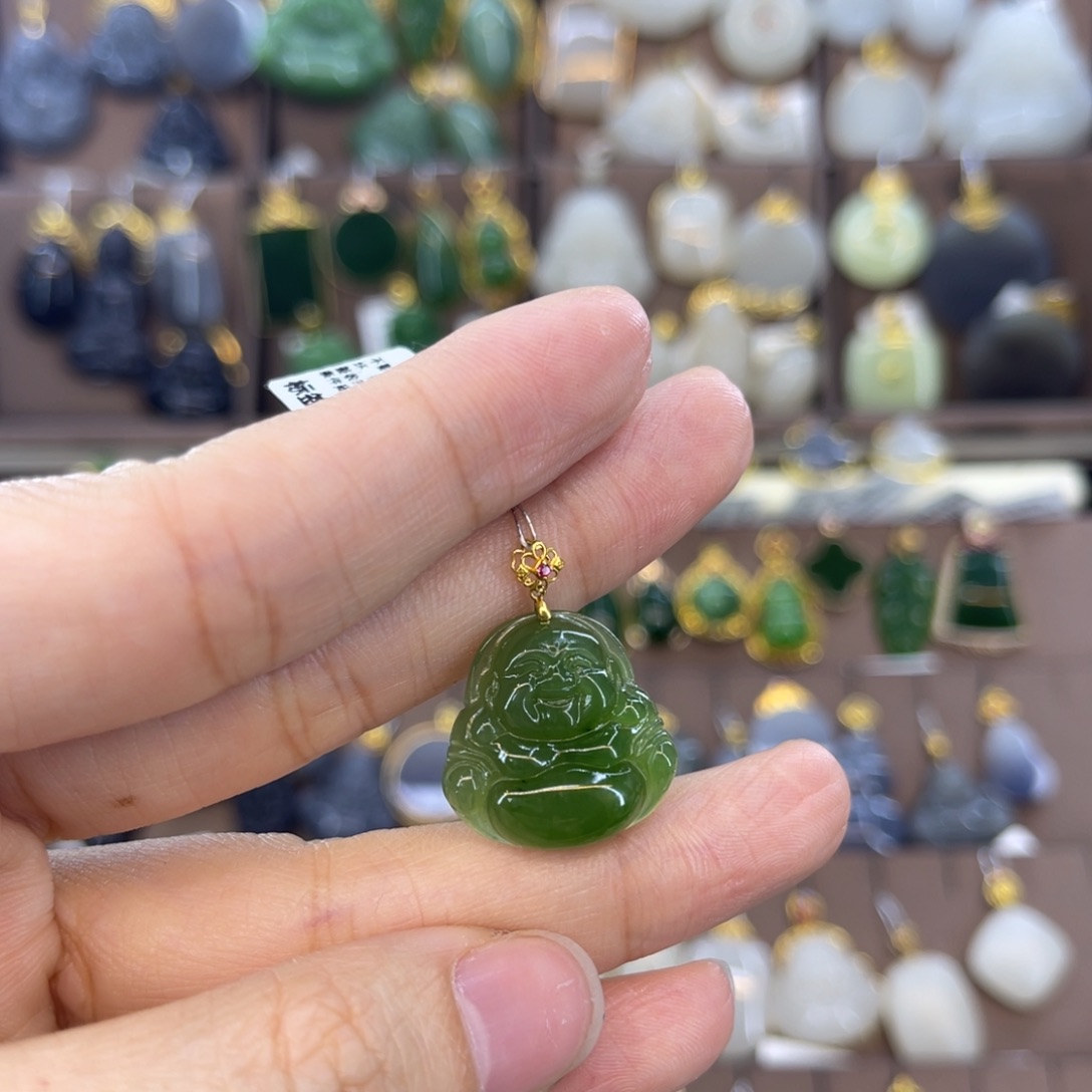 和田玉18K金镶嵌吊坠橙**凉