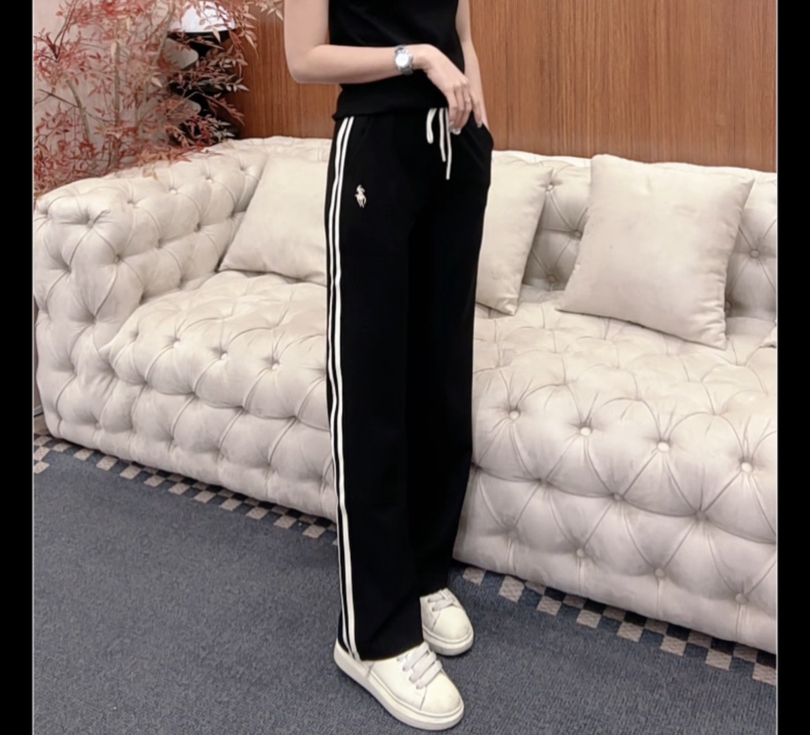 （欧时尚）新款夏季小马刺绣直筒裤