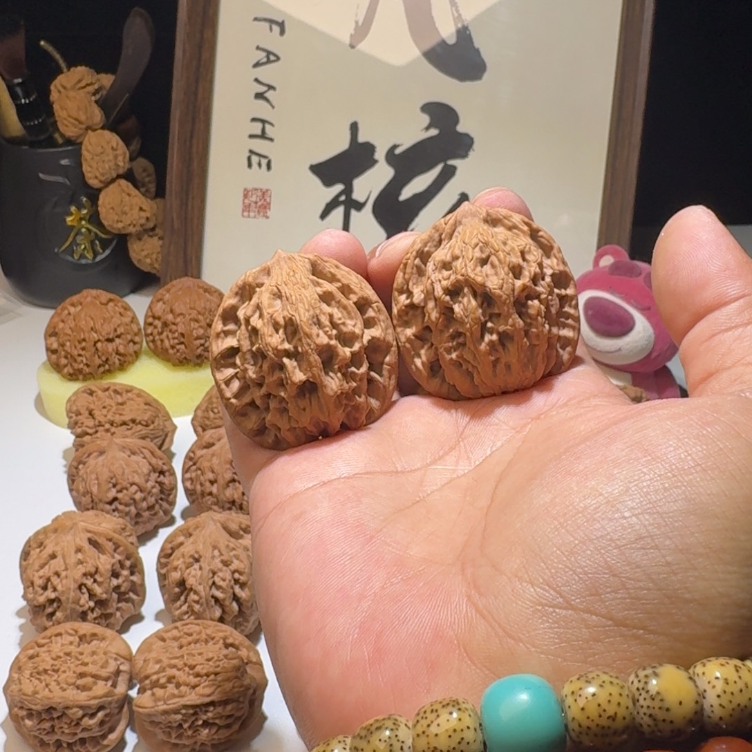 吊坠文玩核桃40尺寸虎头