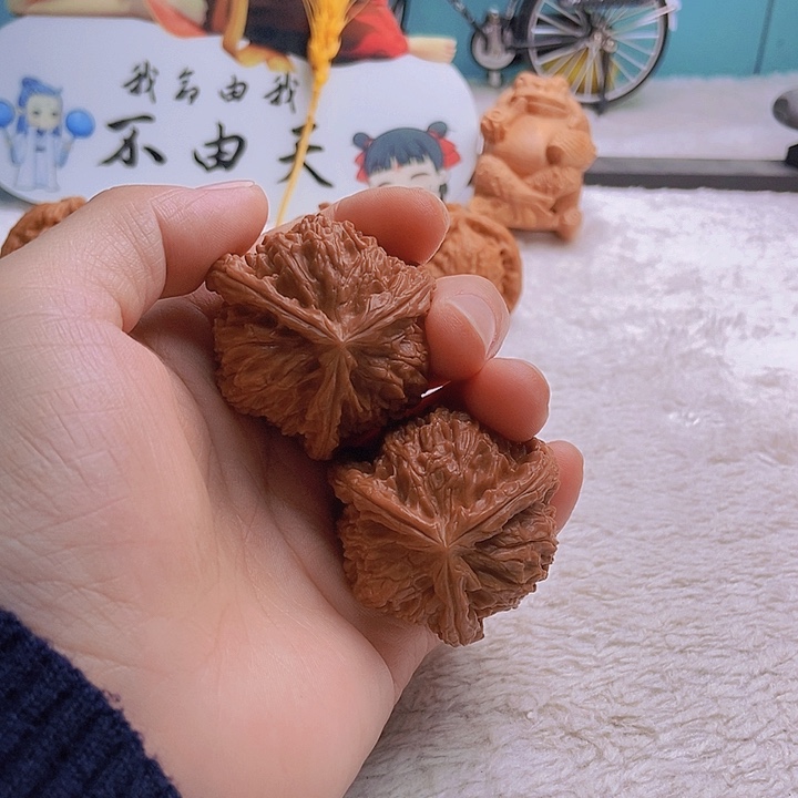 吊坠文玩核桃坤*三棱