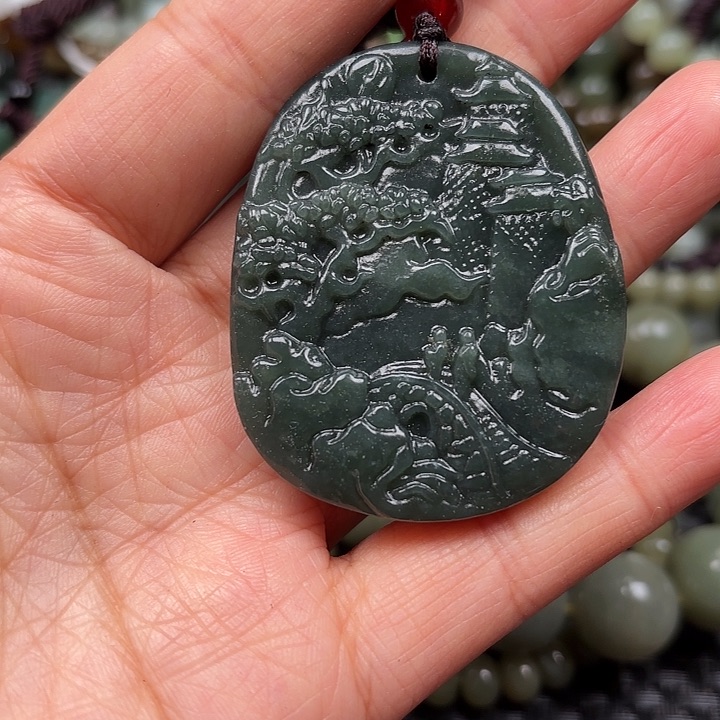 和田玉颈饰未镶嵌