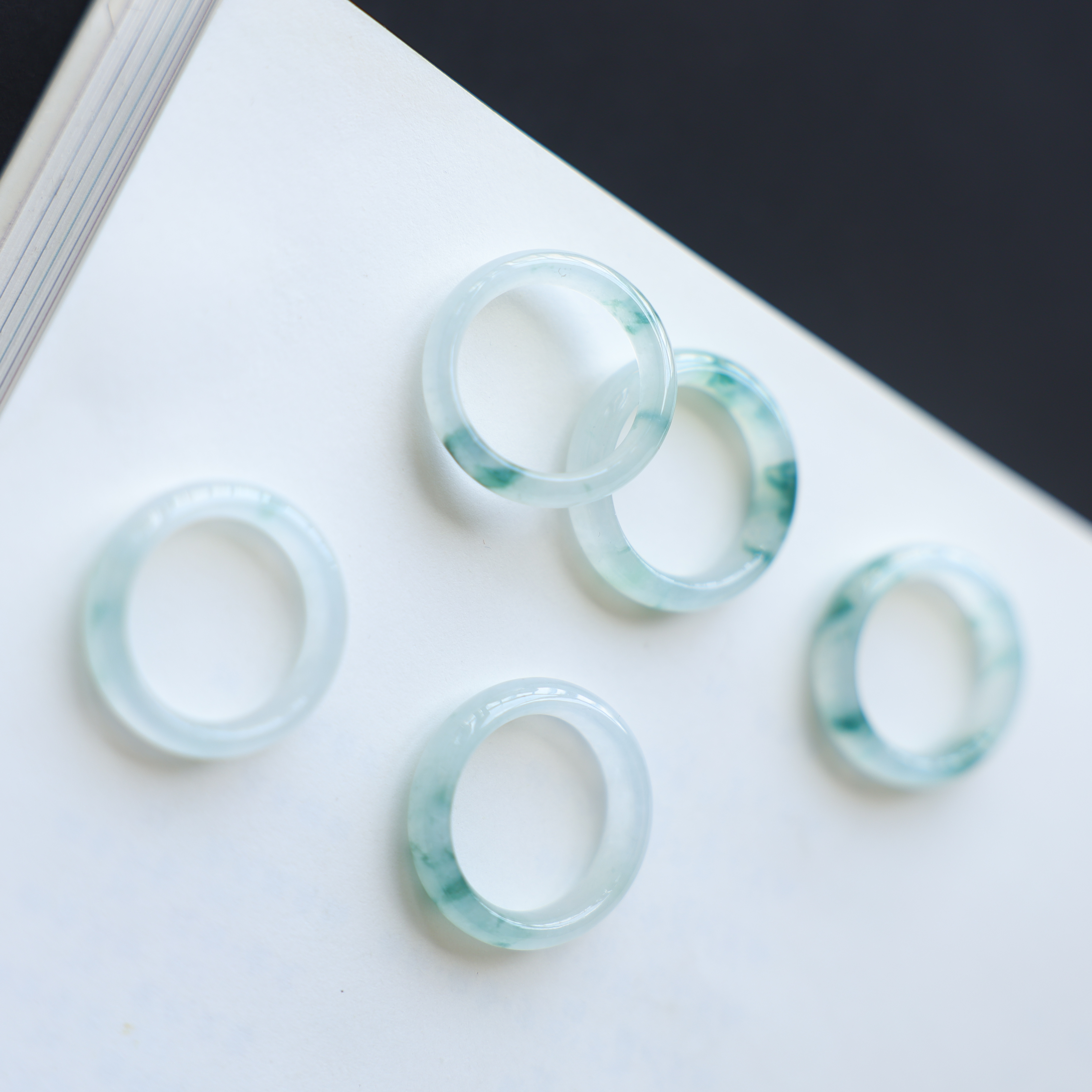 一团和气 | 严选精品冰底飘花翡翠戒圈（多样性发货 发其一）