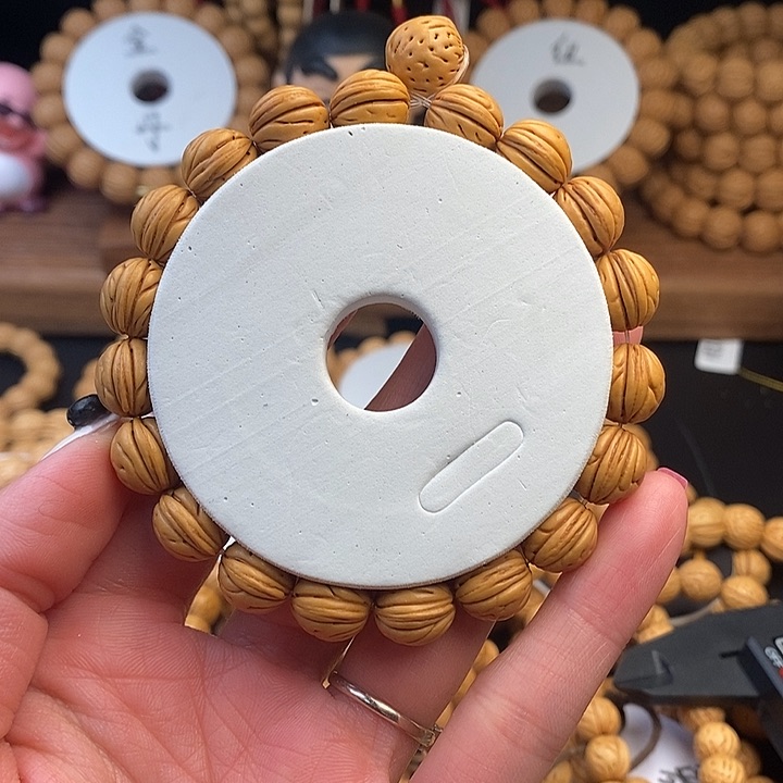 桃核手串野12.5  （尺寸误差0.5之间）