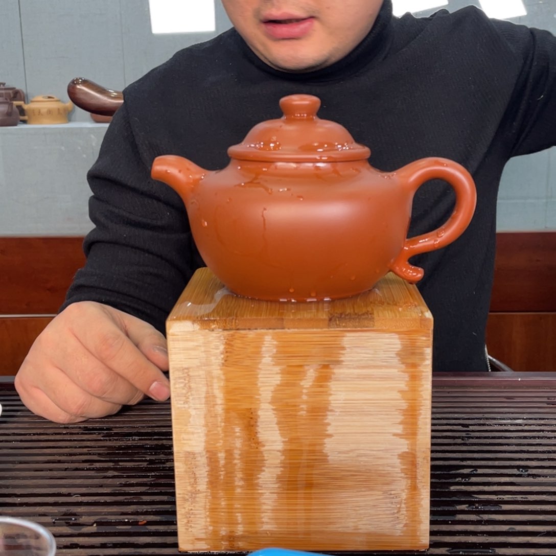 紫砂茶壶白**飘好吧不知道