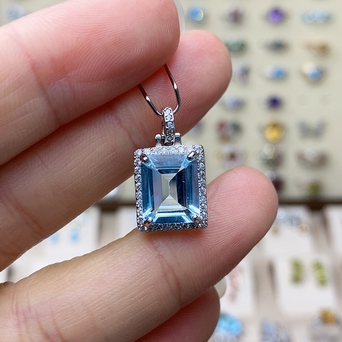 托帕石吊坠(不含链)银S925镶嵌需要证书备注