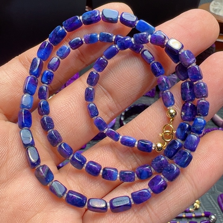 苏纪石（舒俱来）项链18K金镶嵌