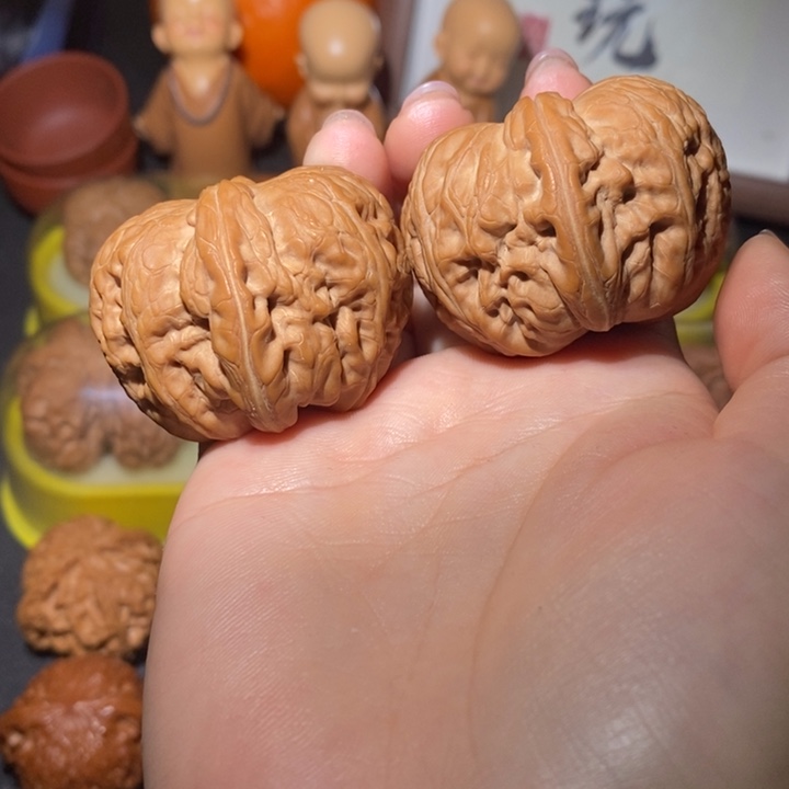 文玩核桃吊坠44平谷元宝