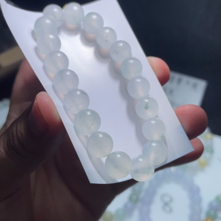 定制翡翠未镶嵌往**烟翡翠卡10