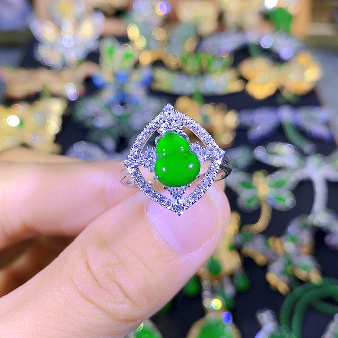 吊坠(不含链)银S925镶嵌翡翠