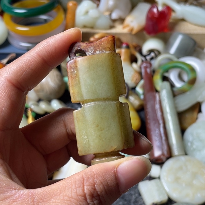 和田玉未镶嵌吊坠(不含链)