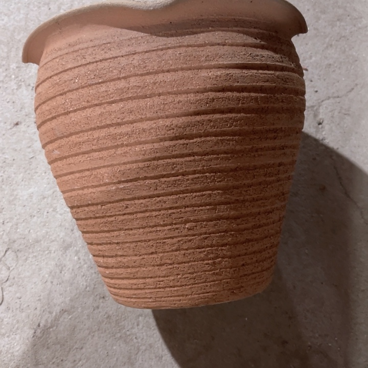 紫砂口径24高度23一只小瑕疵