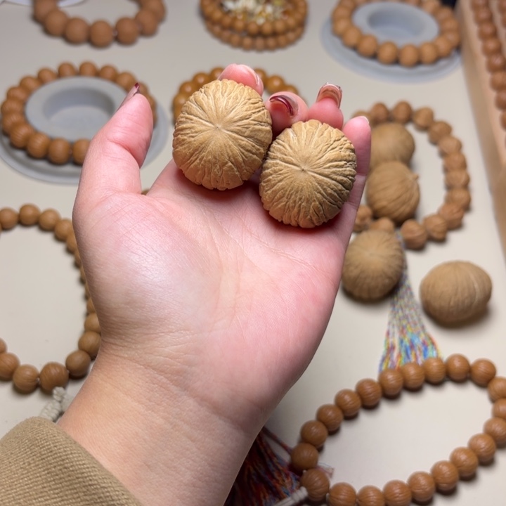 文玩核桃手串.**.猴头元宝精配