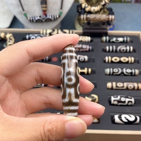 吊坠玛瑙未镶嵌天****神玛瑙