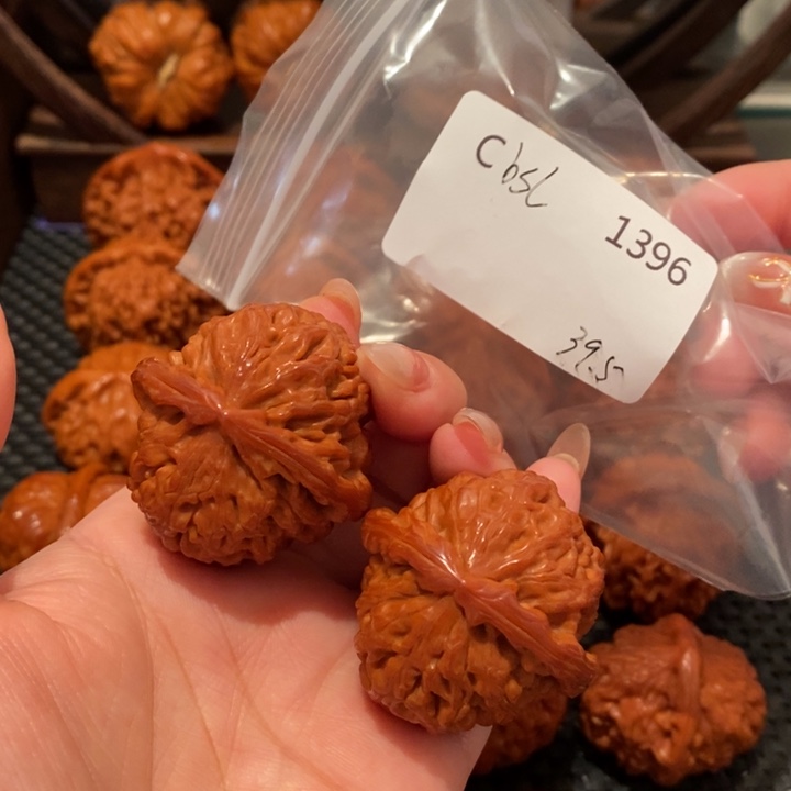 文玩核桃把件精品