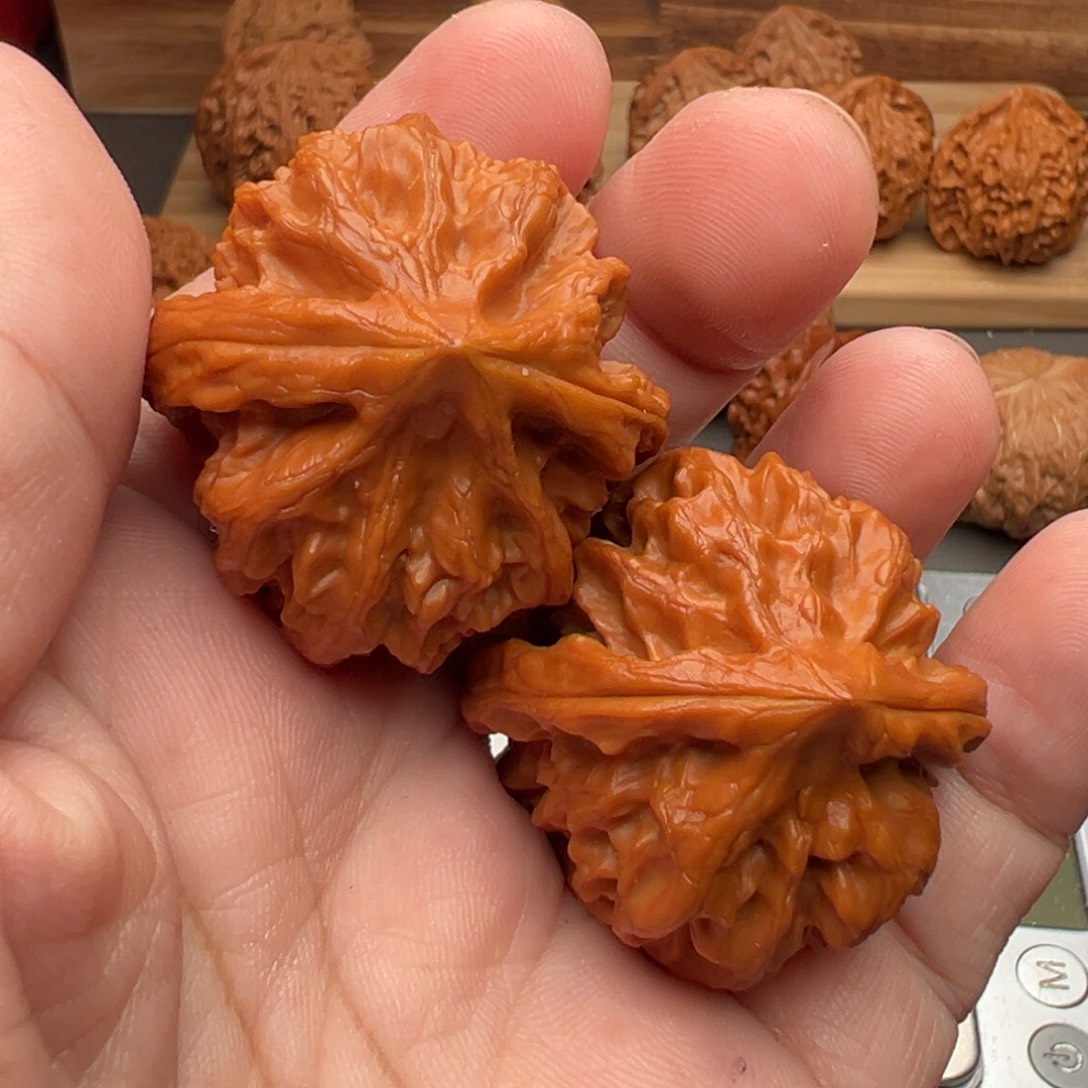 竹***鞋文玩核桃把件大龙