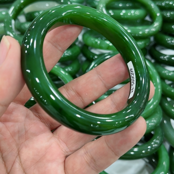 和田玉手镯未镶嵌寻*记56.5～0