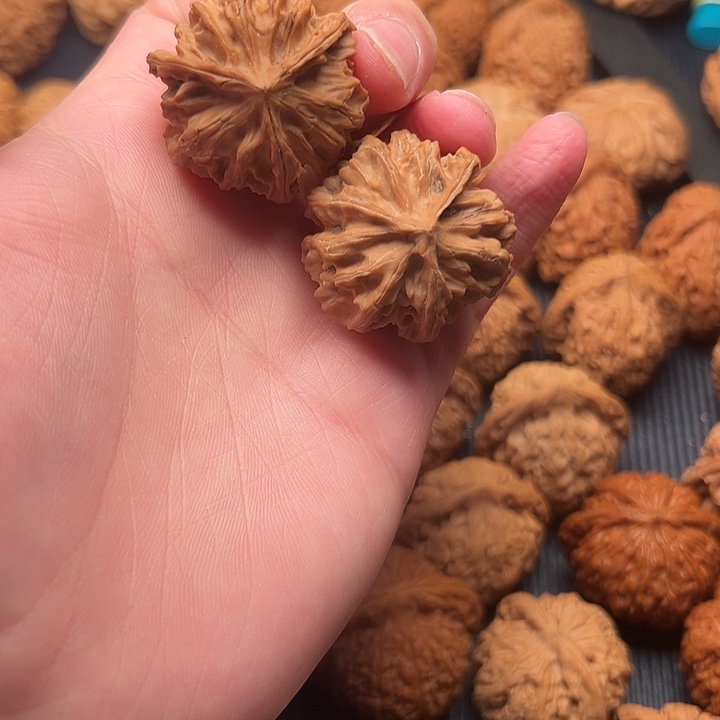 核桃三棱全品无修文玩把件