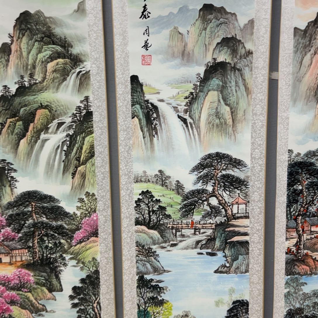 国画QB四幅一套作品！带证书！只限一单 