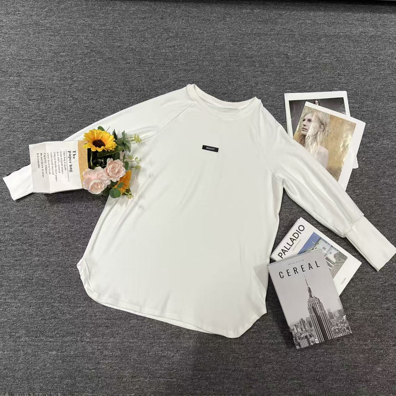 818#新款宽松简约气质大T恤【掉浮色浮毛属于正常】