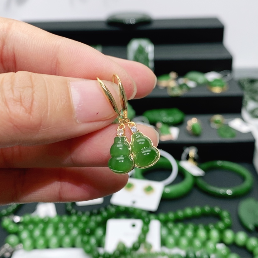 【闪购商品】和田玉（碧玉）耳饰银S925镶嵌