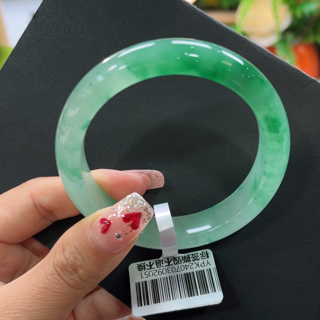 石英质玉手镯未镶嵌➕周周56.3