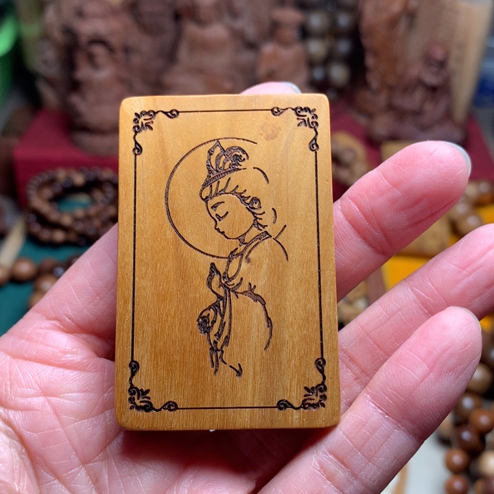 无事牌檀香木老山檀观音牌