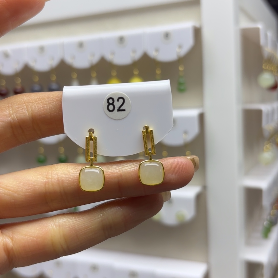 和田玉银S925镶嵌耳饰