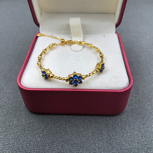  【经典永恒  光芒四射】 手链 GDJ9802