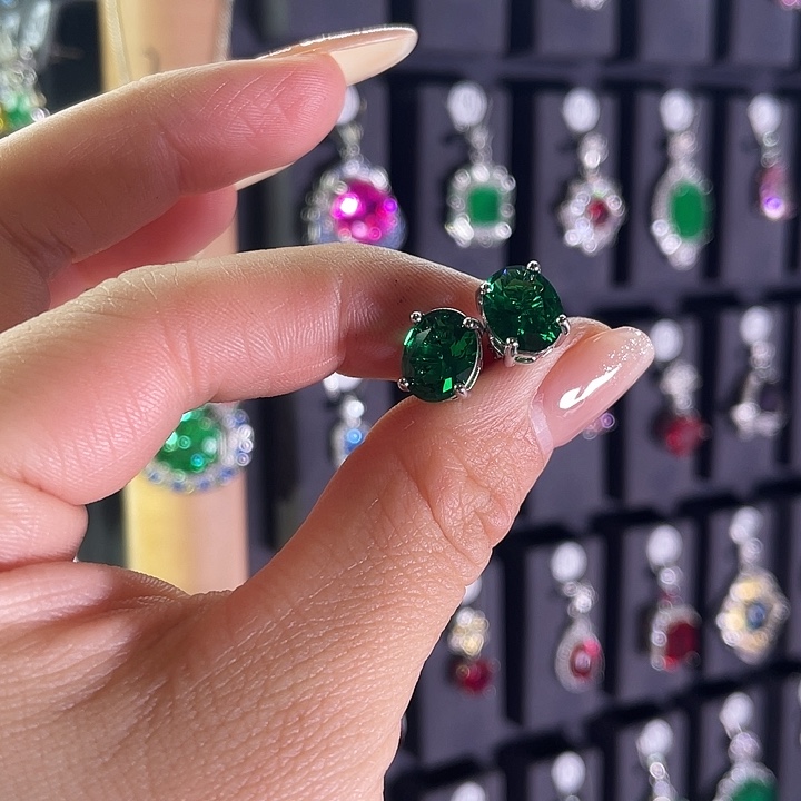 银S925镶嵌耳饰祖母绿