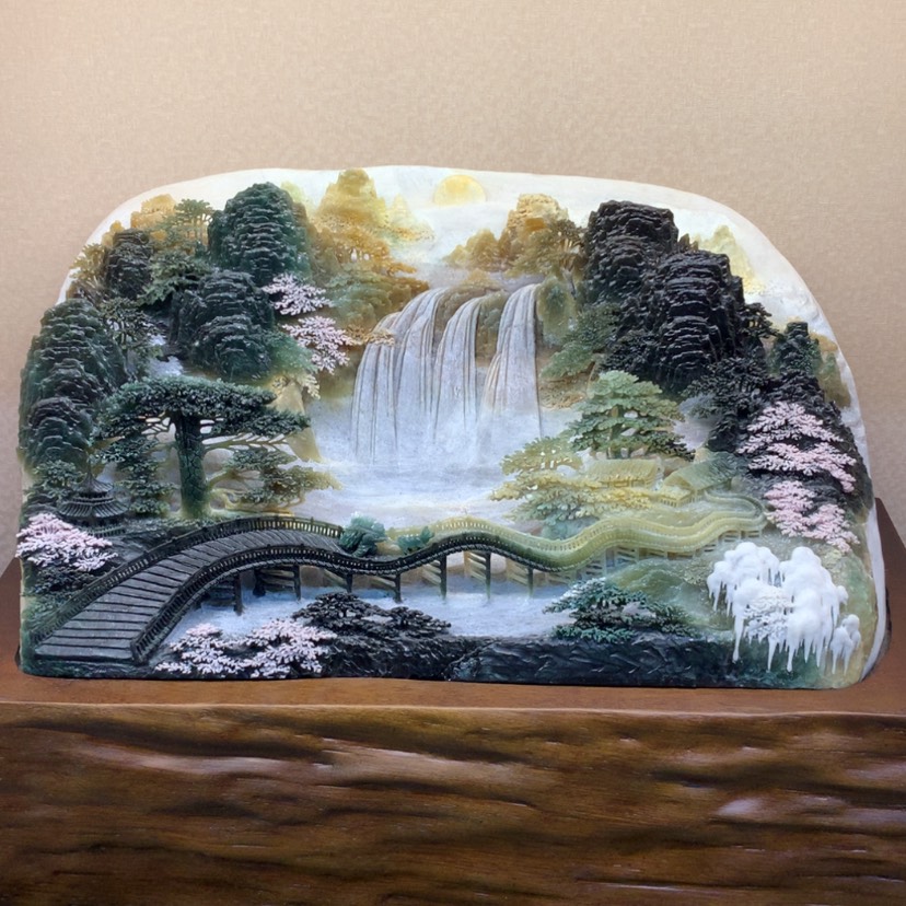 【闪购商品】蛇纹石玉未镶嵌摆件覆膜