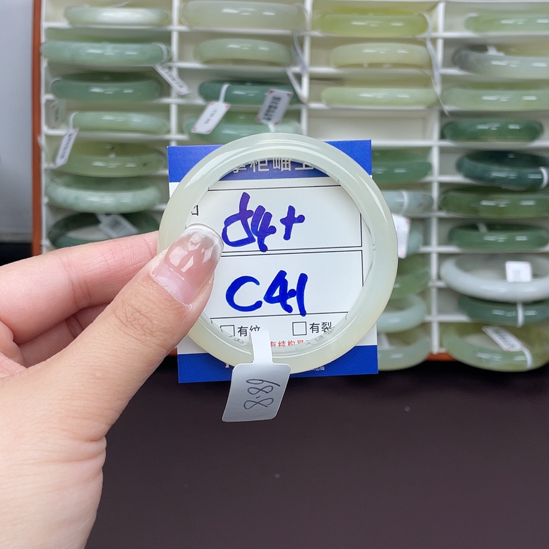 岫玉未镶嵌手镯手镯