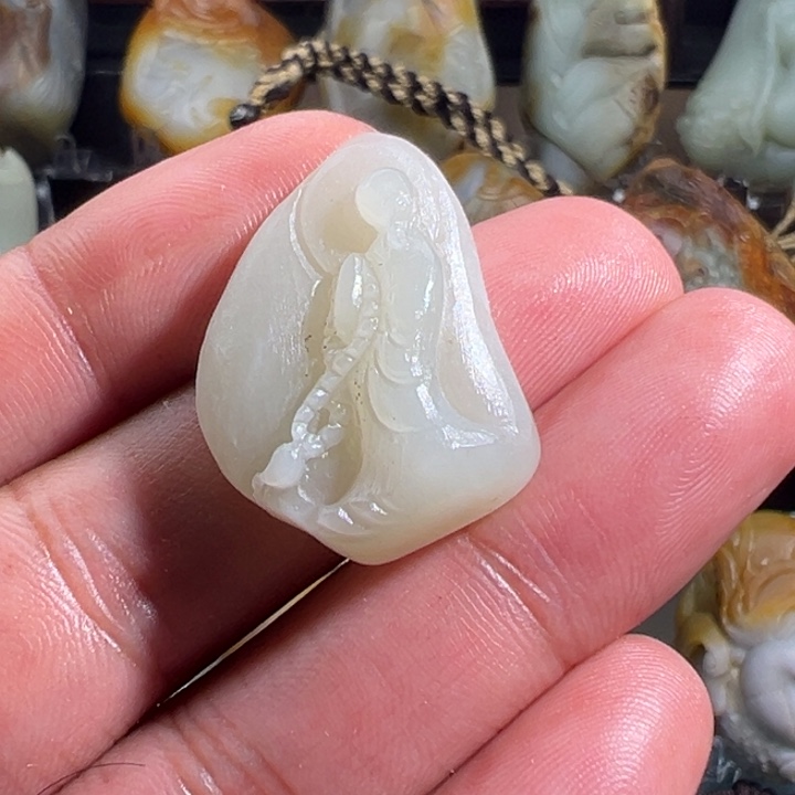 和田玉未镶嵌挂件