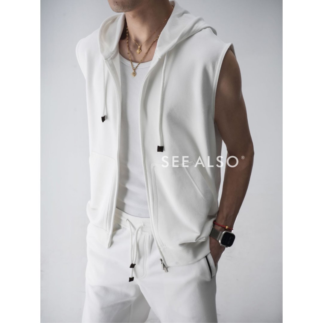 SEE ALSO 『高定真皮系列』新贵老钱风运动连帽马甲基础休闲外套