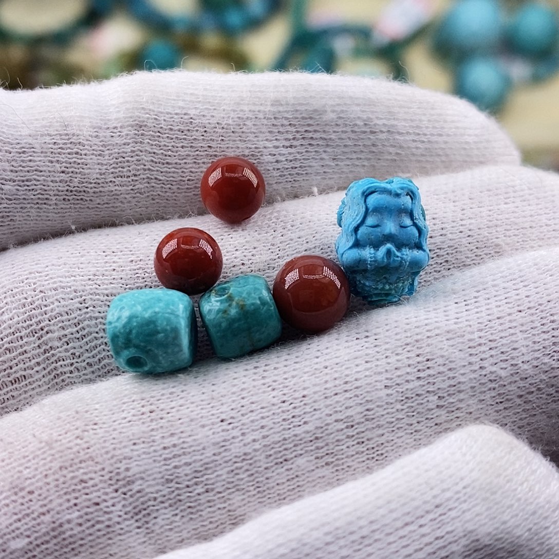 南红玛瑙未镶嵌珠宝奇石