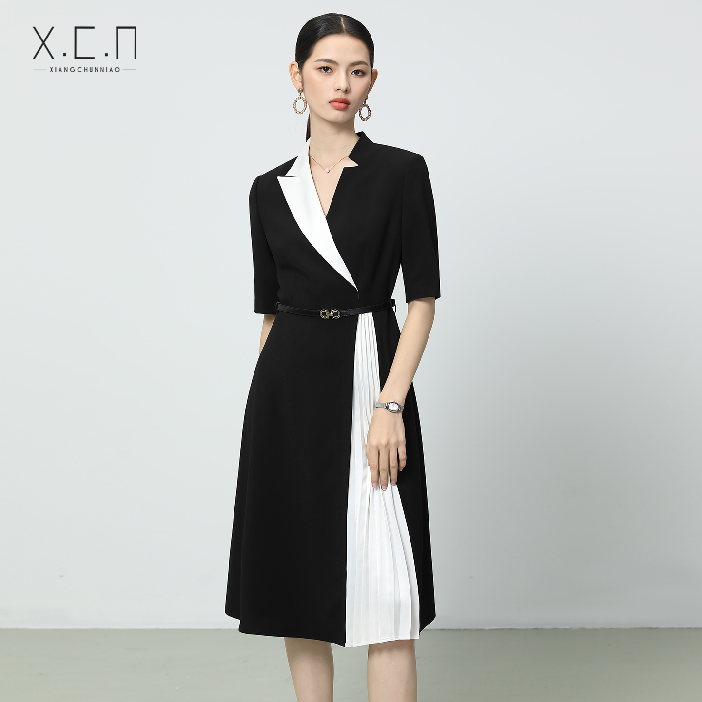 祥春鸟撞色拼接短袖西装连衣裙女夏气质轻奢通勤职业裙子2418256