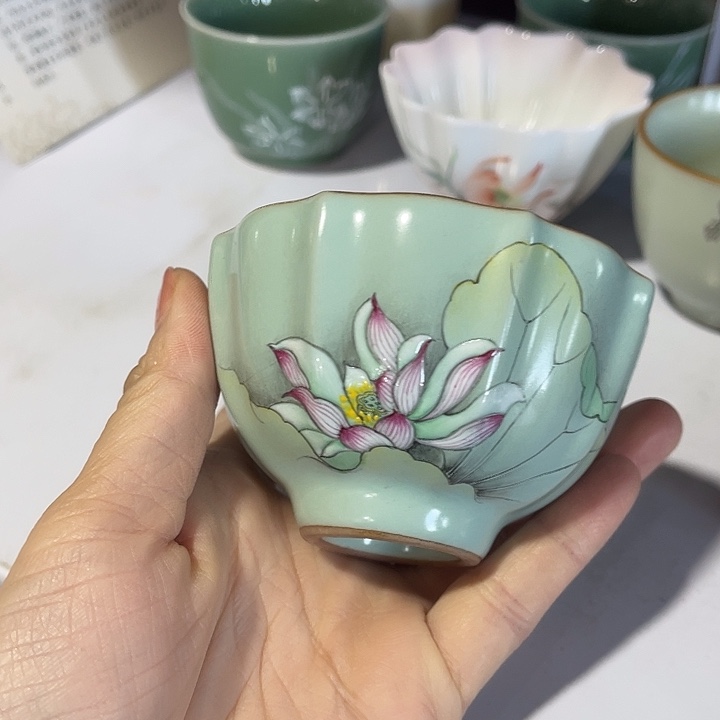 瓷片福利待遇多多哦哦哦