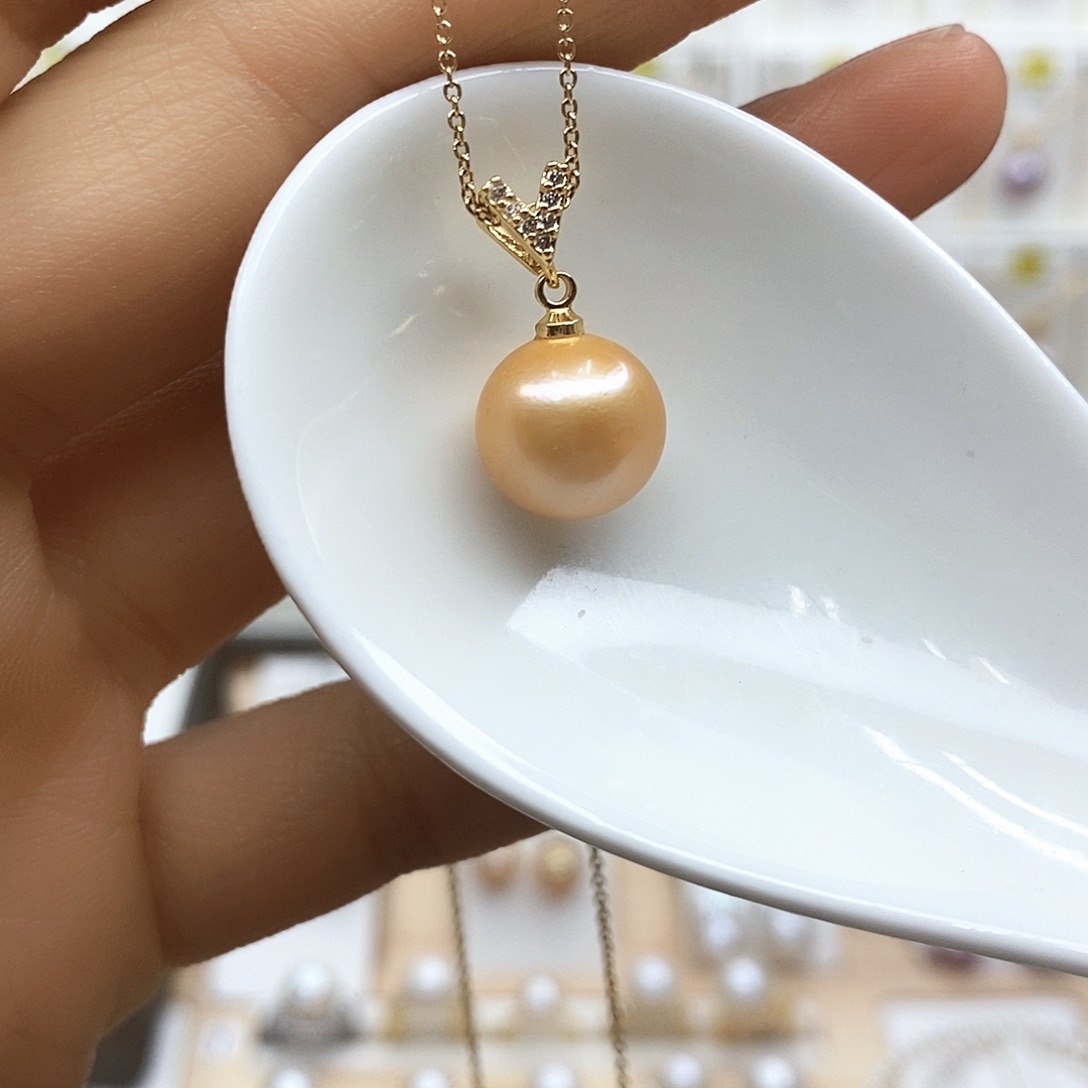 淡水珍珠颈饰合金