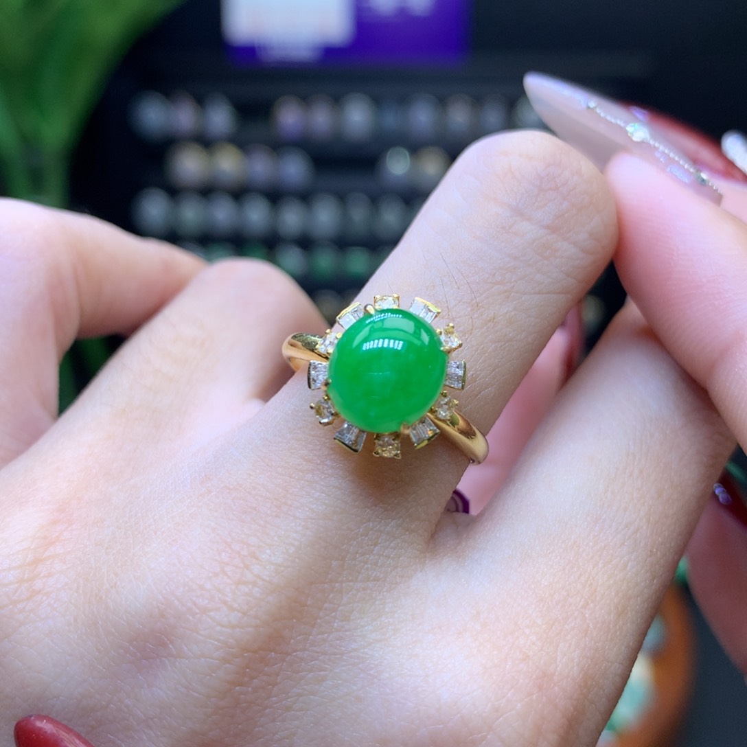 翡翠颈饰18K金镶嵌天然