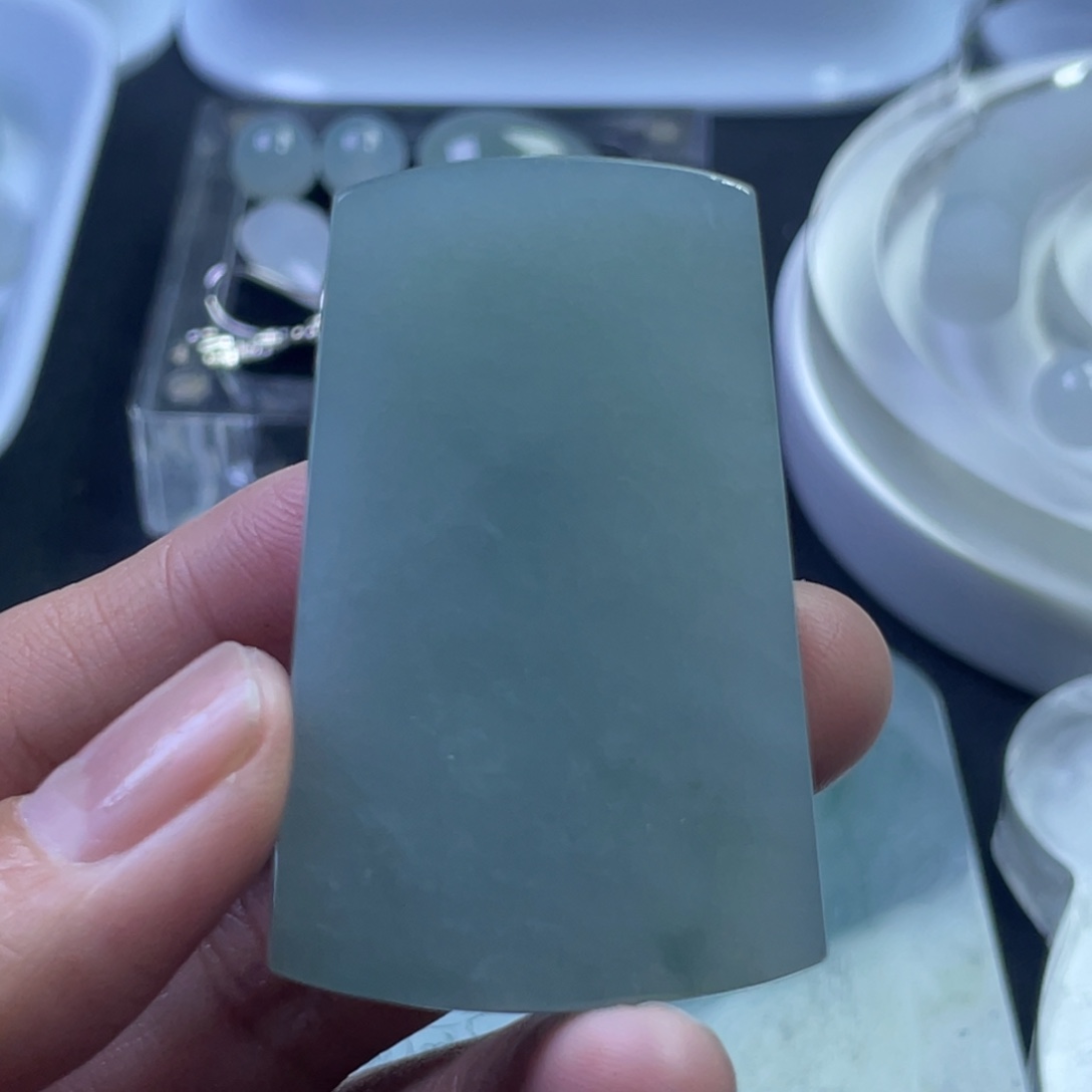 定制翡翠未镶嵌裸石定制包工