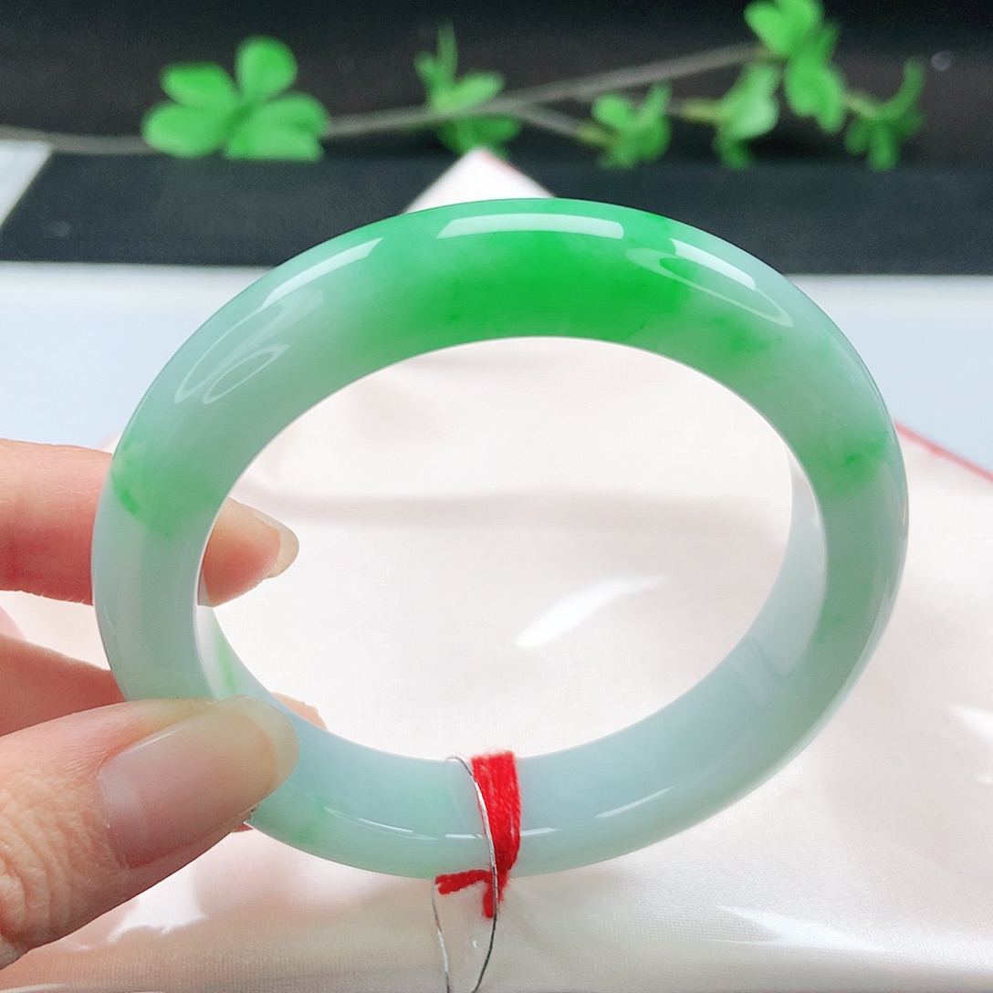 未镶嵌手镯翡翠57圈