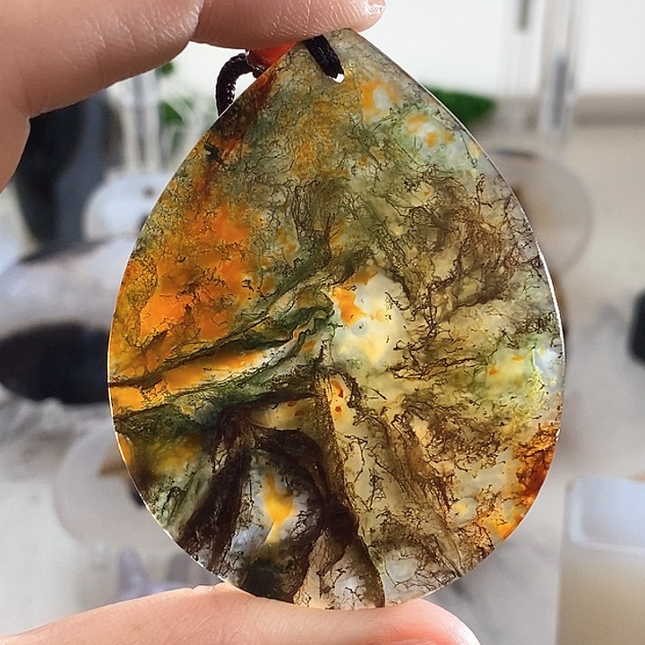 玛瑙/玉髓颈饰未镶嵌