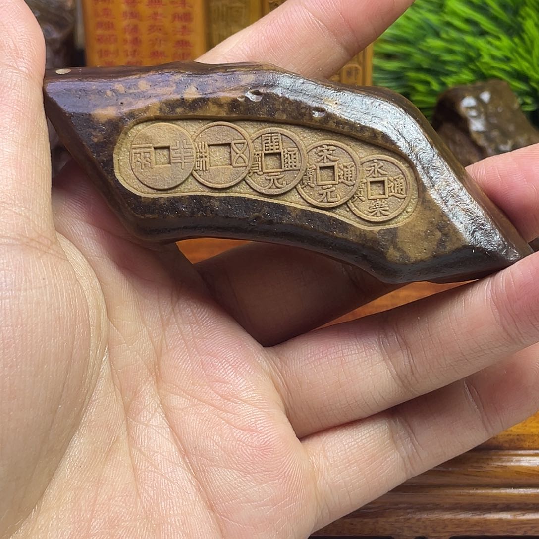 戈壁石5888888888562258886