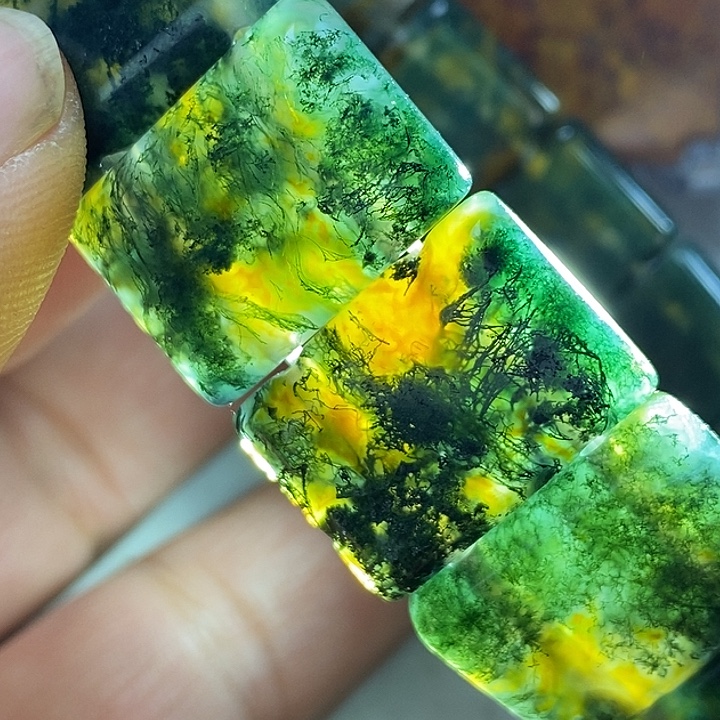 万***风玛瑙/玉髓未镶嵌吊坠(赠链)