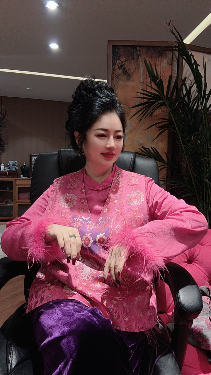 Chouduoduo如烟若梦秋冬含真丝高品质V领马甲时尚新中式（不可机洗