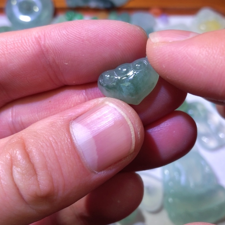 翡翠未镶嵌颈饰天然a货翡翠