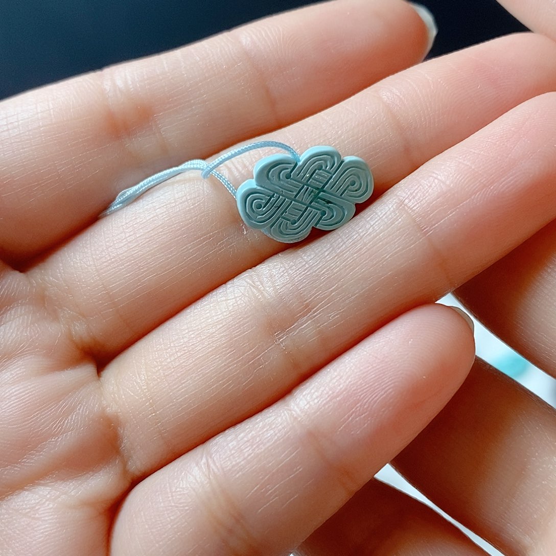 绿松石颈饰未镶嵌